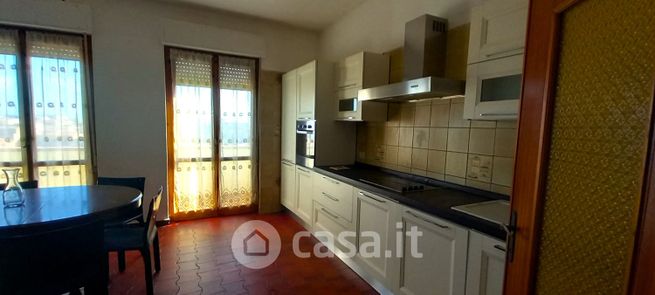 Appartamento in residenziale in Via E. Costa