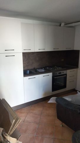 Appartamento in residenziale in Via Verbanella 10