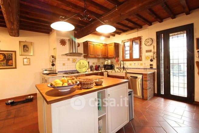 Villetta a schiera in residenziale in Via Fiorentina