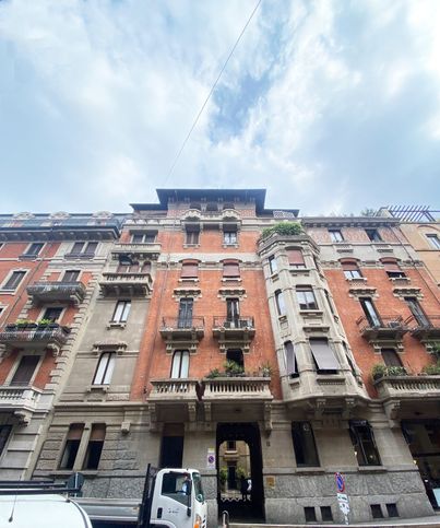 Appartamento in residenziale in Via Cosimo del Fante 6