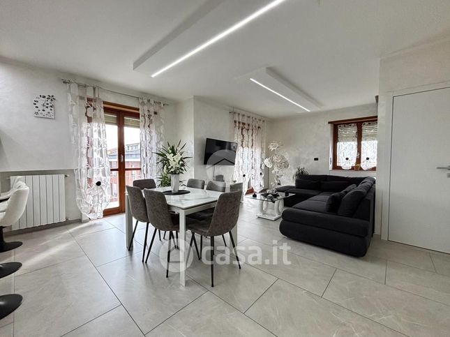 Appartamento in residenziale in Via Stazione 28