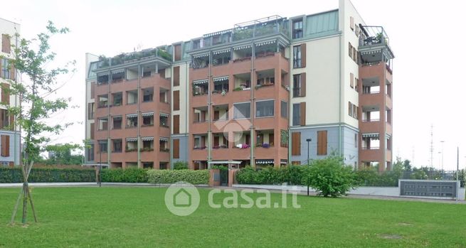 Appartamento in residenziale in Via Copernico 14