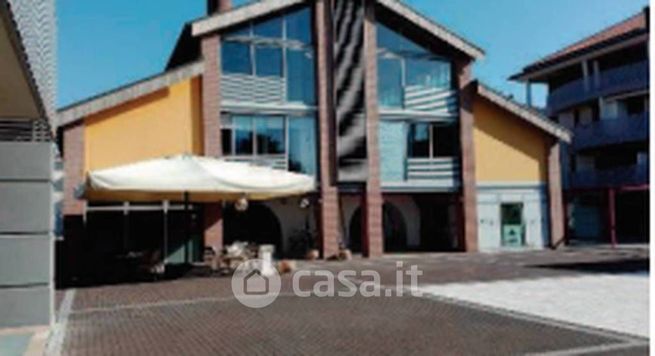 Ufficio in commerciale in Quartiere della Fornace