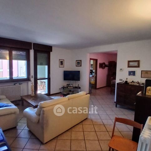 Appartamento in residenziale in Via Cavaillon