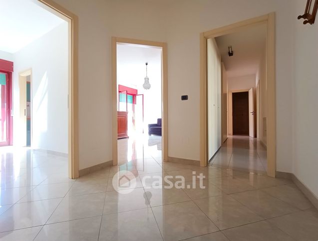 Appartamento in residenziale in Via dei Platani