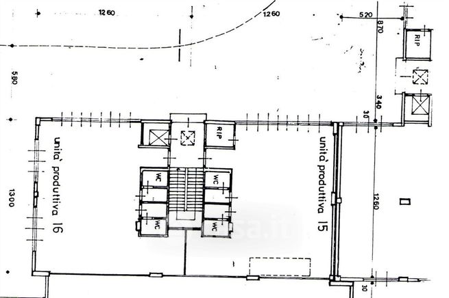 Capannone in commerciale in Via Benozzo Gozzoli