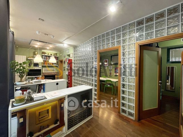 Appartamento in residenziale in Via Arnolfo 35