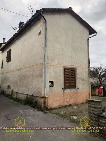 Villetta a schiera in residenziale in Via Camaldoli 22