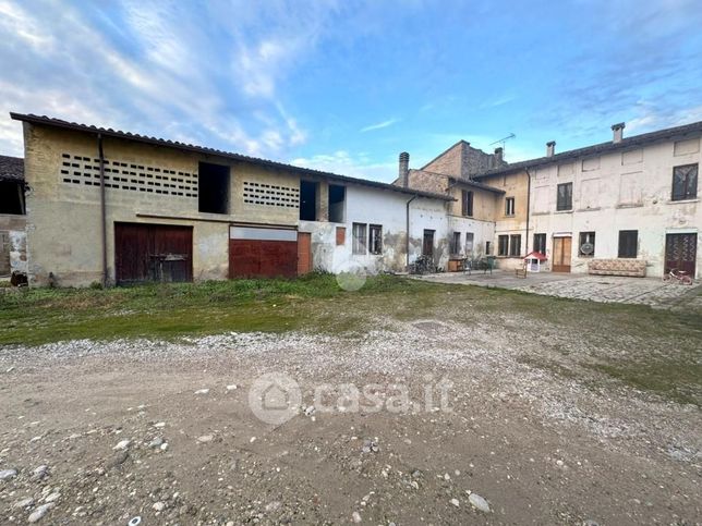 Rustico/casale in residenziale in Via Sajore 30