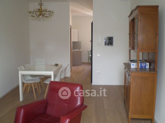 Appartamento in residenziale in Via Ferentum