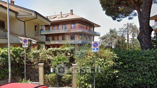 Appartamento in residenziale in Via Vecchia di Grottaferrata 9