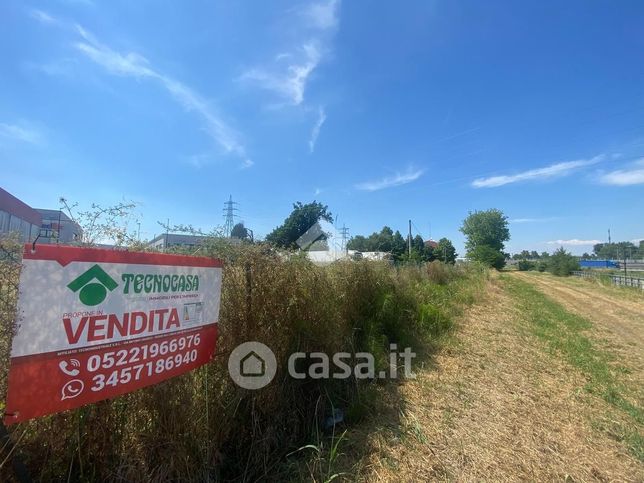 Terreno edificabile in residenziale in Via Luigi Barchi 1