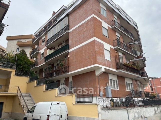 Appartamento in residenziale in Via Rodolfo Lanciani 4