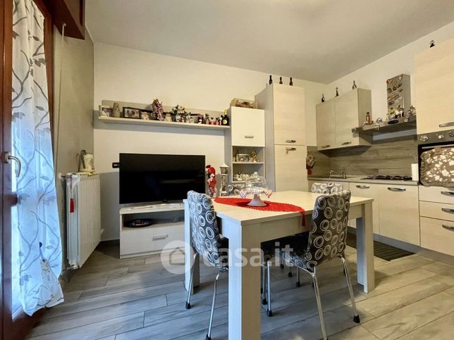 Appartamento in residenziale in Via Croce 58