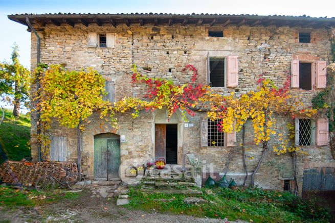 Rustico/casale in residenziale in Via Bignami 5