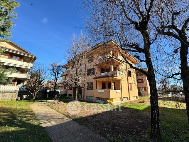 Appartamento in residenziale in Via V. Bellini 62