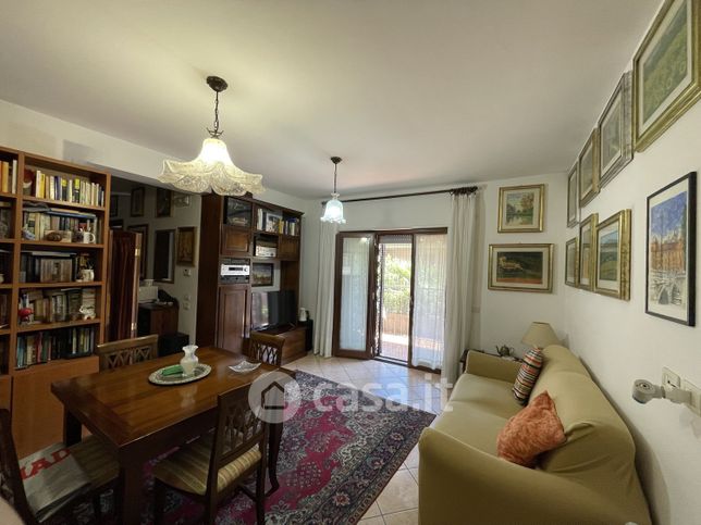 Appartamento in residenziale in Via Campo della Fiera