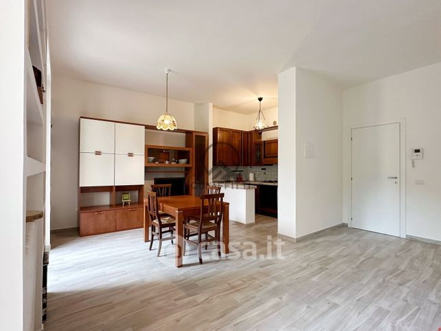 Appartamento in residenziale in Via della Pineta