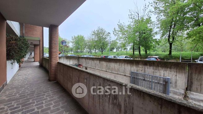 Box/posto auto in residenziale in Via Agucchi 212