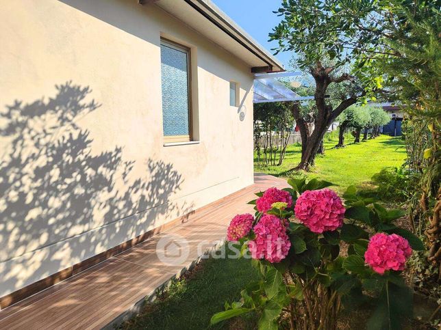 Casa indipendente in residenziale in Via Fiume 30
