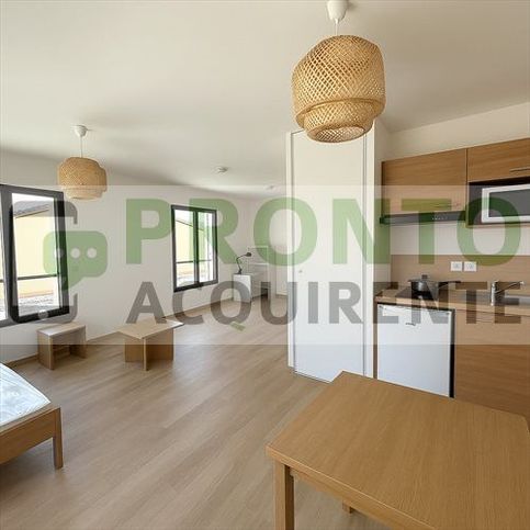 Appartamento in residenziale in Via Fratelli Bandiera