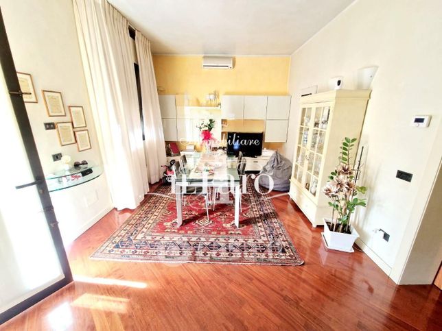 Appartamento in residenziale in Via Ciro Menotti 50013