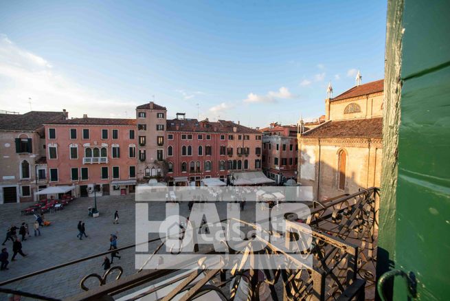 Appartamento in residenziale in Campo Santo Stefano