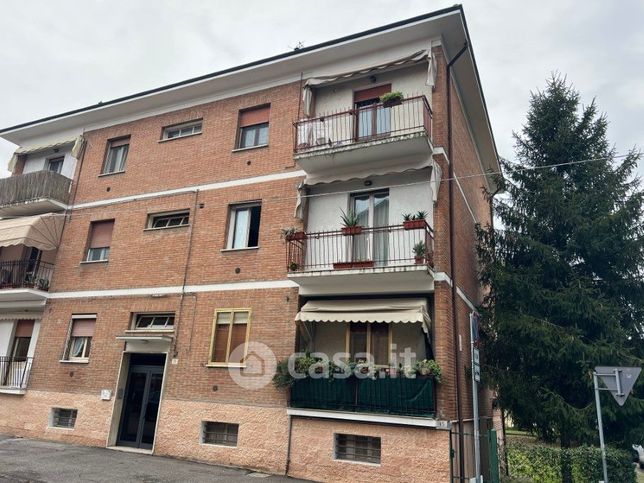 Appartamento in residenziale in Via Paracelso 13