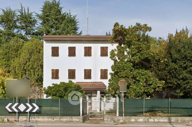 Casa indipendente in residenziale in Via Cal di Breda 25