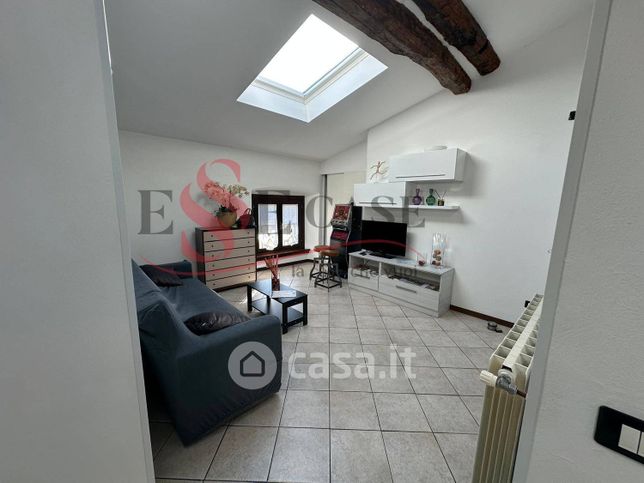 Appartamento in residenziale in Via San Pietro 2