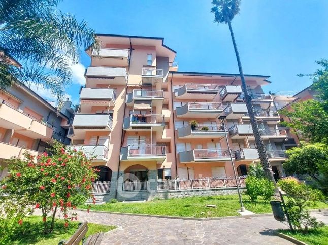 Appartamento in residenziale in Via Ischia 32 /1