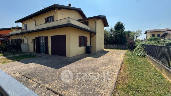 Villetta a schiera in residenziale in C. Sudovest Umberto I dal