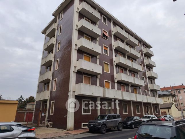Appartamento in residenziale in Via Massaua 55
