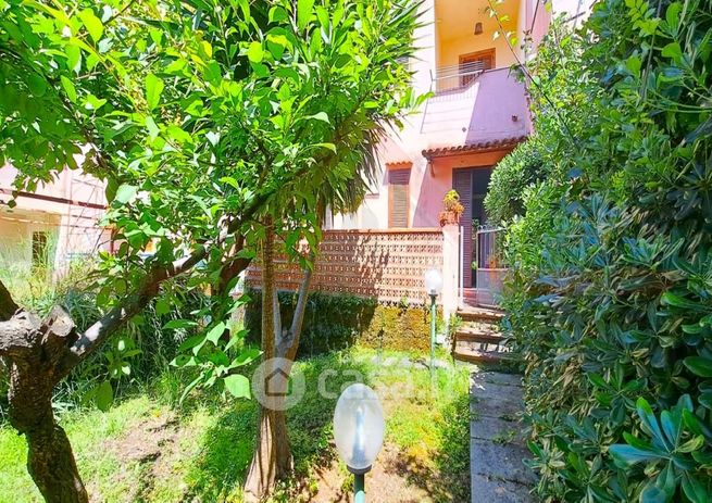 Appartamento in residenziale in Via Pezzotti