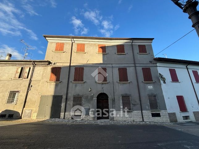 Casa indipendente in residenziale in Via Giuseppe Mazzini 53