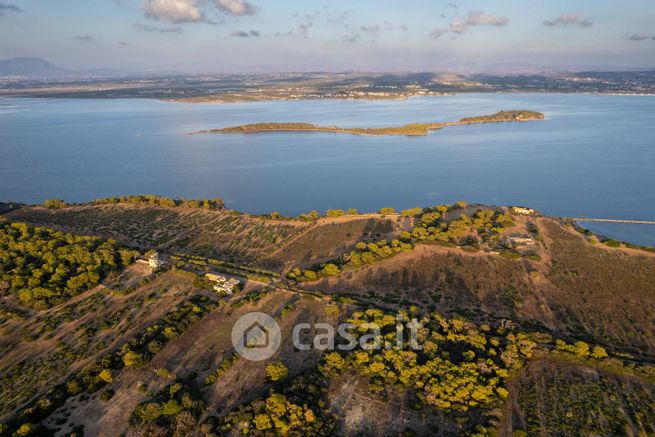 Rustico/casale in residenziale in Strada Senza Nome