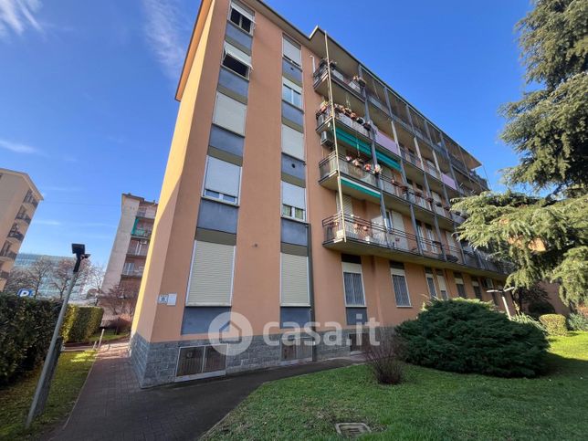 Appartamento in residenziale in Via Privata Ernesto Reinach 4