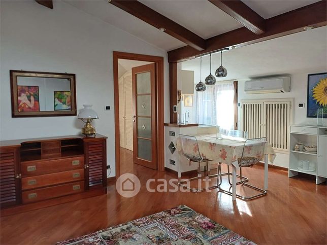 Appartamento in residenziale in Via Roma 34