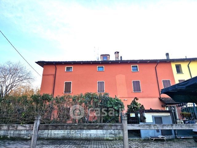 Casa indipendente in residenziale in Via 24 Maggio 12