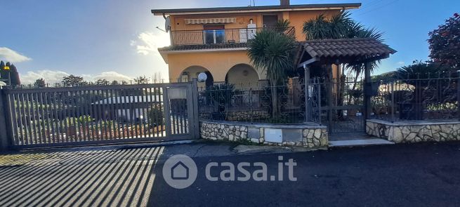 Appartamento in residenziale in Via San Sebastiano 5