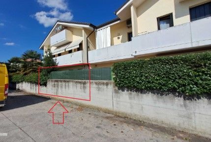 Appartamento in residenziale in Via delle Piscine