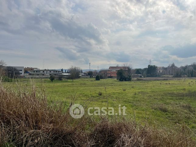 Terreno edificabile in residenziale in Strada Prati