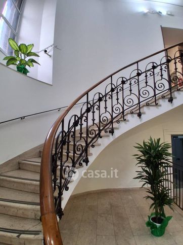 Ufficio in commerciale in Riviera di Chiaia