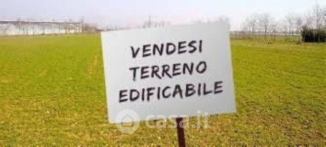 Terreno agricolo in commerciale in