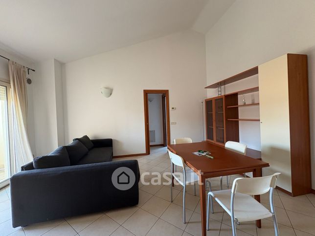 Appartamento in residenziale in Via X Agosto