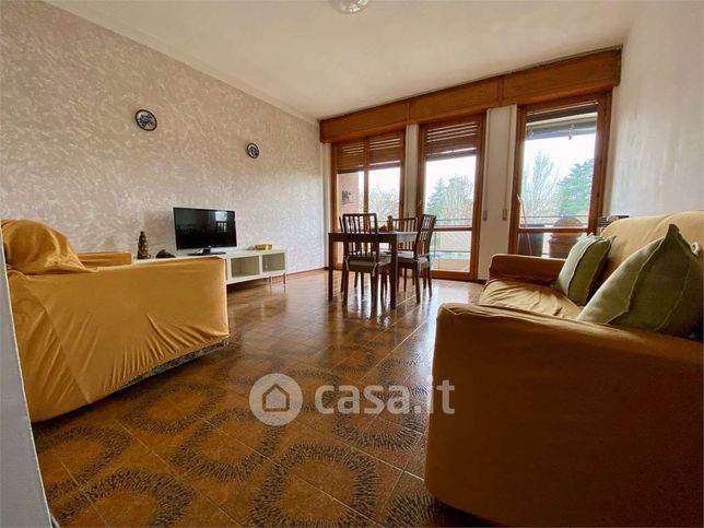 Appartamento in residenziale in Via Alessandro Poerio