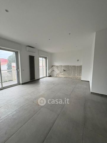 Appartamento in residenziale in Via Luigi Settembrini
