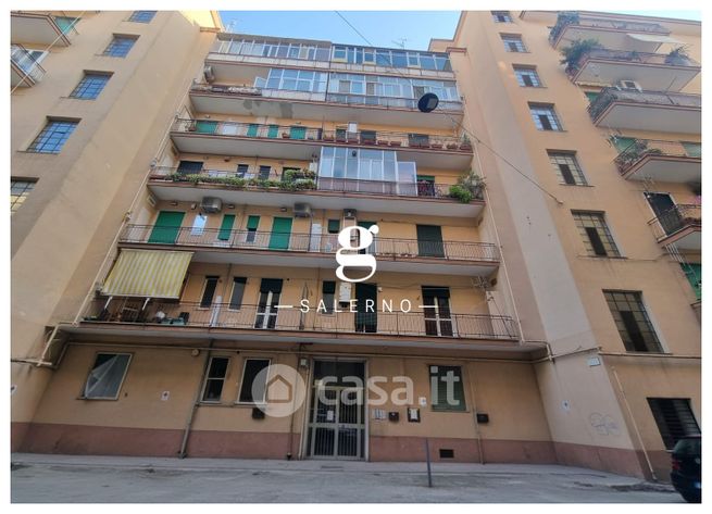 Appartamento in residenziale in Via Platamone Matteo