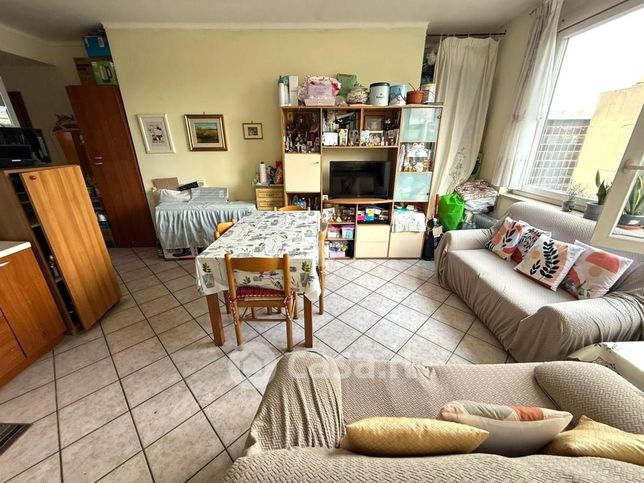Appartamento in residenziale in Via Elio Chianesi 134