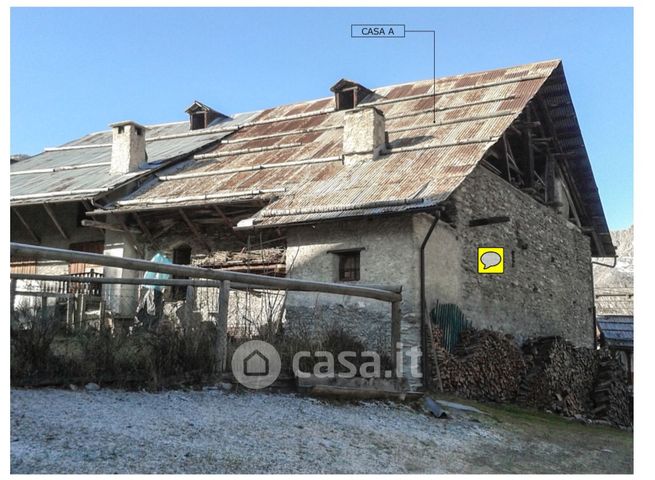 Baita/bungalow/chalet/trullo in residenziale in Frazione Bousson